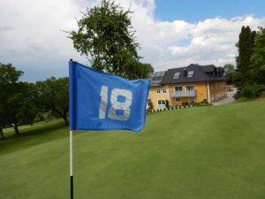 Klicken Sie hier, um das große Bild anzusehen: Golfclub Traunsee Kirchham; Bildquelle: www.golf-treff.at
