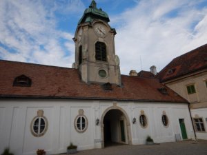 Klicken Sie hier, um das große Bild anzusehen: Golfclub Schloss Schönborn; Bildquelle: www.golf-treff.at