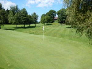 Klicken Sie hier, um das große Bild anzusehen: Kärntner Golfclub Dellach; Bildquelle: www.golf-treff.at