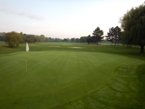 Klicken Sie hier, um das große Bild anzusehen: Golf & Country Club Brunn am Gebirge; Bildquelle: www.golf-treff.at