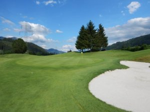 Klicken Sie hier, um das große Bild anzusehen: Golfclub & Country Club Dachstein-Tauern Schladming; Bildquelle: www.golf-treff.at