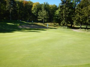 Klicken Sie hier, um das große Bild anzusehen: Golfclub Enzesfeld; Bildquelle: www.golf-treff.at