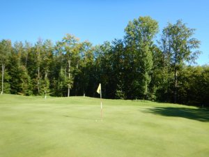 Klicken Sie hier, um das große Bild anzusehen: Golfclub Enzesfeld; Bildquelle: www.golf-treff.at
