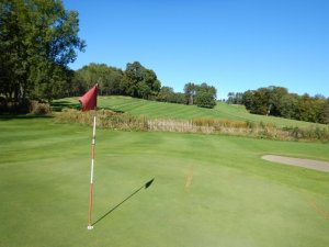 Klicken Sie hier, um das große Bild anzusehen: Golfclub Enzesfeld; Bildquelle: www.golf-treff.at