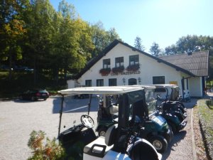 Klicken Sie hier, um das große Bild anzusehen: Golfclub Enzesfeld; Bildquelle: www.golf-treff.at