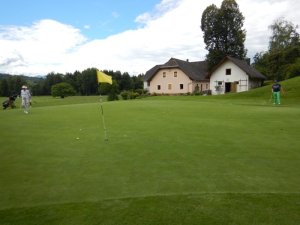 Klicken Sie hier, um das große Bild anzusehen: Golfclub Moosburg-Pörtschach; Bildquelle: www.golf-treff.at