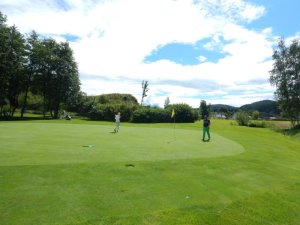 Klicken Sie hier, um das große Bild anzusehen: Golfclub Moosburg-Pörtschach; Bildquelle: www.golf-treff.at