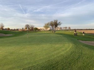 Klicken Sie hier, um das große Bild anzusehen: Golfclub Achau; Bildquelle: www.golf-treff.at