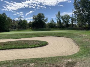 Klicken Sie hier, um das große Bild anzusehen: GC Neusiedlersee-Donnerskirchen; Bildquelle: www.golf-treff.at