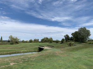Klicken Sie hier, um das große Bild anzusehen: GC Neusiedlersee-Donnerskirchen; Bildquelle: www.golf-treff.at