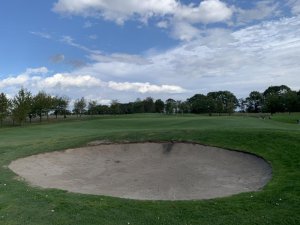 Klicken Sie hier, um das große Bild anzusehen: Golfclub Bockfließ; Bildquelle: www.golf-treff.at