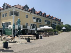 Klicken Sie hier, um das große Bild anzusehen: Golfclub Maria Theresia; Bildquelle: www.golf-treff.at