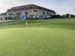 Klicken Sie hier, um das große Bild anzusehen: Golfclub Maria Theresia; Bildquelle: www.golf-treff.at
