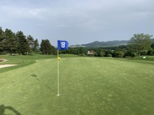 Klicken Sie hier, um das große Bild anzusehen: Golfclub Maria Theresia; Bildquelle: www.golf-treff.at