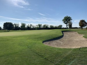 Klicken Sie hier, um das große Bild anzusehen: Golfclub Schwechat; Bildquelle: www.golf-treff.at