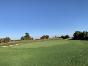 Klicken Sie hier, um das große Bild anzusehen: Golfclub Schwechat; Bildquelle: www.golf-treff.at