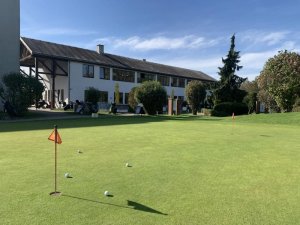 Klicken Sie hier, um das große Bild anzusehen: Golfclub Wienerberg; Bildquelle: www.golf-treff.at