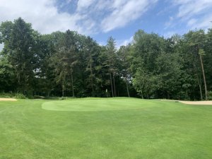 Klicken Sie hier, um das große Bild anzusehen: Golfclub Enzesfeld; Bildquelle: www.golf-treff.at