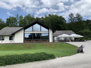 Klicken Sie hier, um das große Bild anzusehen: Golfclub Enzesfeld; Bildquelle: www.golf-treff.at