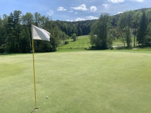 Klicken Sie hier, um das große Bild anzusehen: Golfclub Gut Freiberg; Bildquelle: www.golf-treff.at