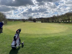Klicken Sie hier, um das große Bild anzusehen: Golf Poysdorf; Bildquelle: www.golf-treff.at