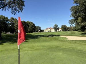 Klicken Sie hier, um das große Bild anzusehen: Golfclub Schloss Schönborn; Bildquelle: www.golf-treff.at