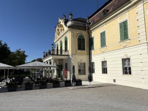 Klicken Sie hier, um das große Bild anzusehen: Golfclub Schloss Schönborn; Bildquelle: www.golf-treff.at