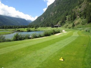 Klicken Sie hier, um das große Bild anzusehen: Golfclub Matterhorn Zermatt; Bildquelle: www.golf-treff.at