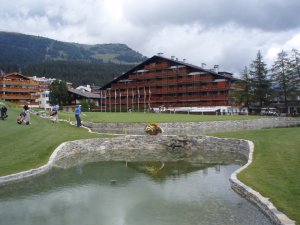 Klicken Sie hier, um das große Bild anzusehen: Golfclub Crans-sur-Sierre; Bildquelle: www.golf-treff.at
