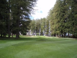 Klicken Sie hier, um das große Bild anzusehen: Golfclub Crans-sur-Sierre; Bildquelle: www.golf-treff.at