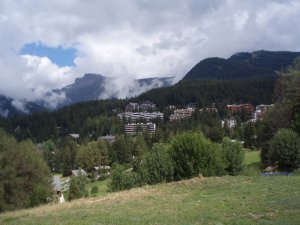 Klicken Sie hier, um das große Bild anzusehen: Golfclub Crans-sur-Sierre; Bildquelle: www.golf-treff.at