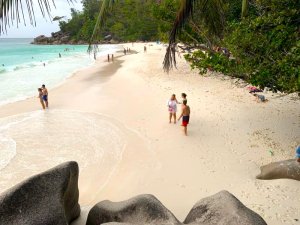 Klicken Sie hier, um das große Bild anzusehen: Lemuria Golf Praslin Seychellen; Bildquelle: www.golf-treff.at