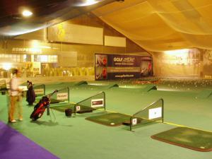 Klicken Sie hier, um das große Bild anzusehen: Golfhalle am Wienerberg; Bildquelle: golf-treff.at